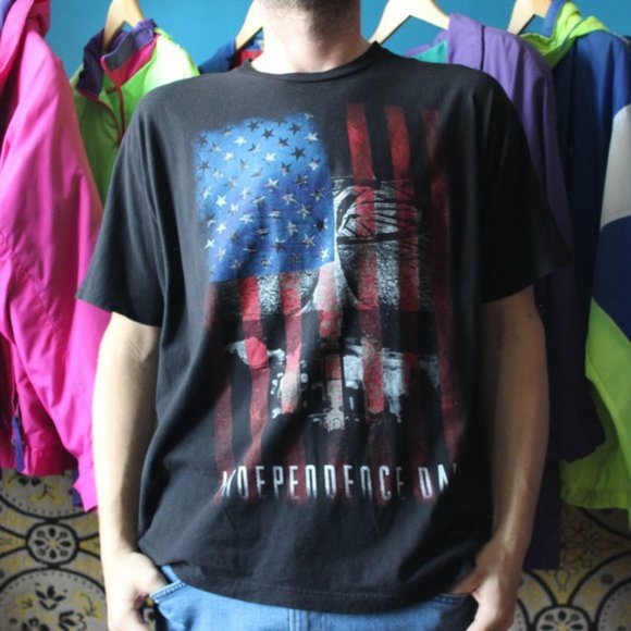 2016 Independence Day Movie T-Shirt - Picture 1 of 6